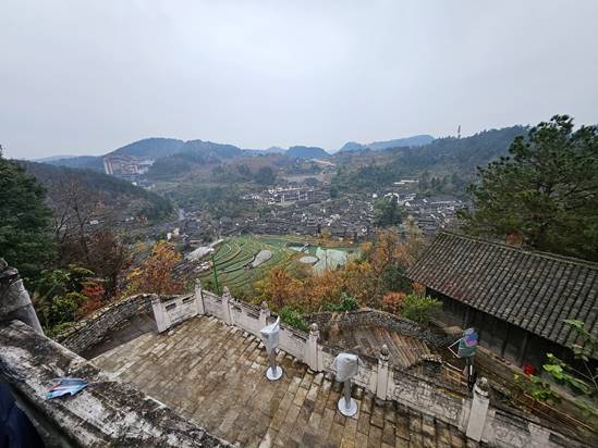 8f028e03cb18f40f6e8e7c52468f3d0b